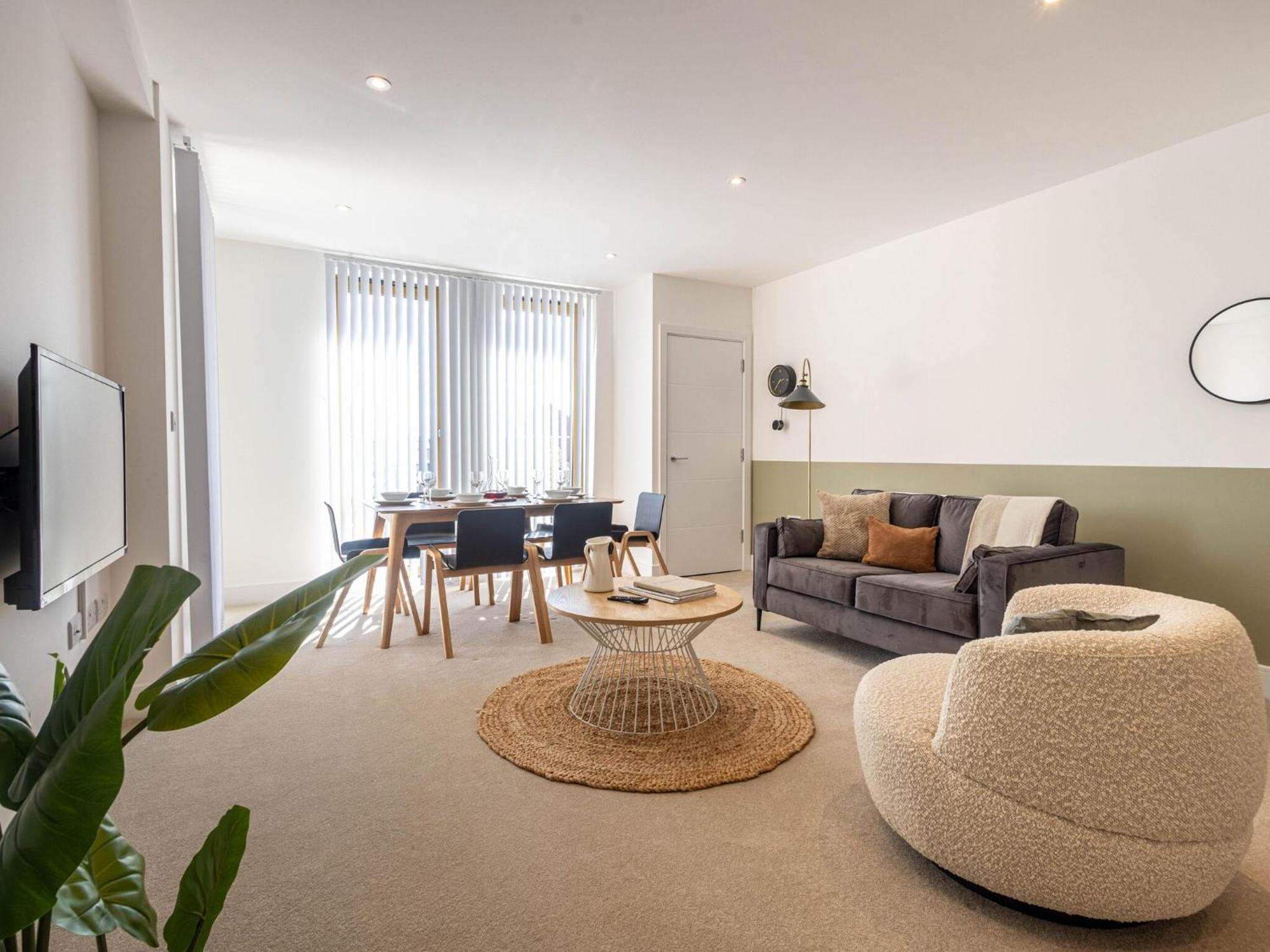 Modern Apartments With Balcony In Merton Near Wimbledon By Sojo Stay Mitcham Exterior foto